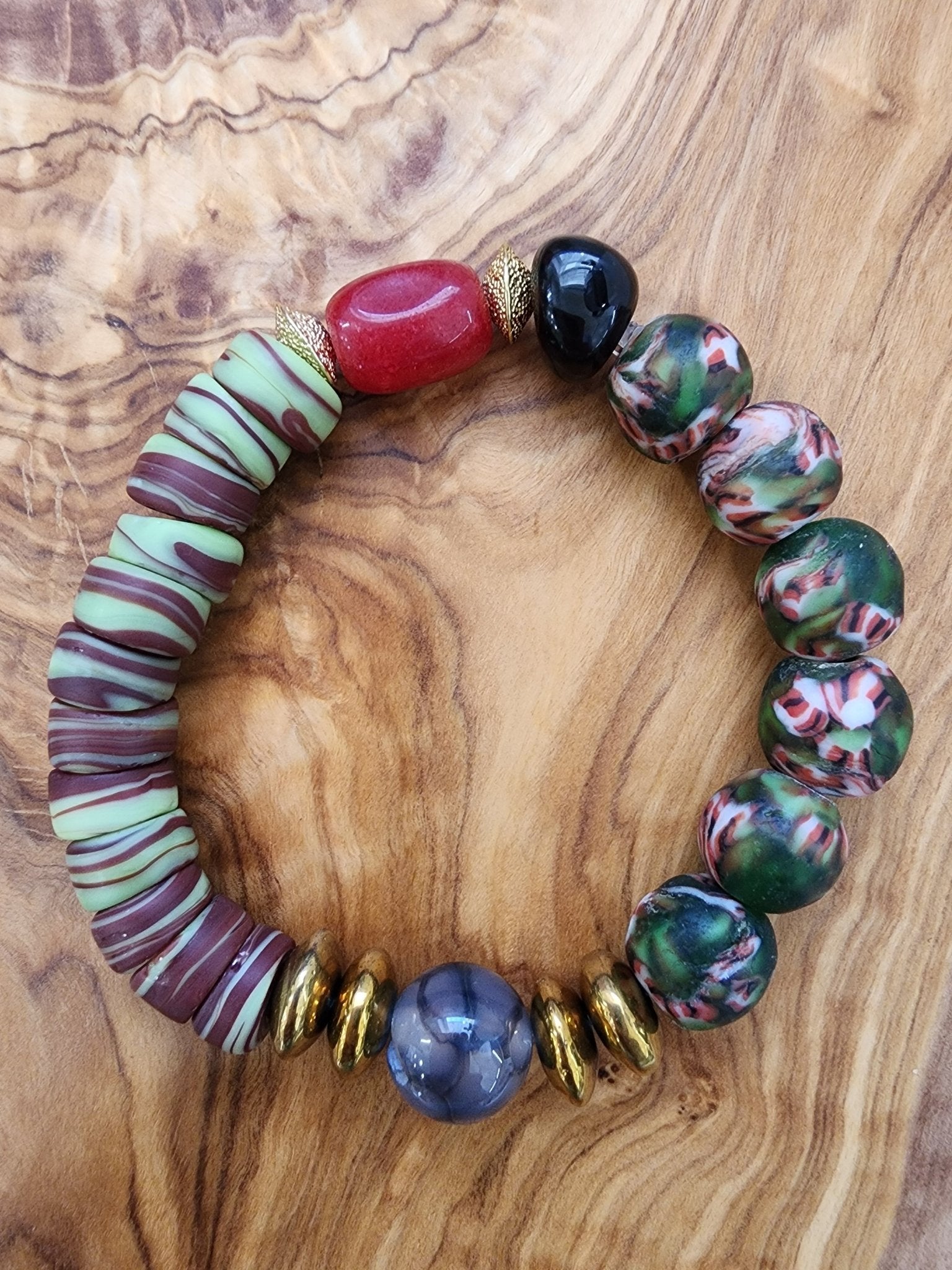 Crimson Grove Luxe - Upgrade Your Radiance